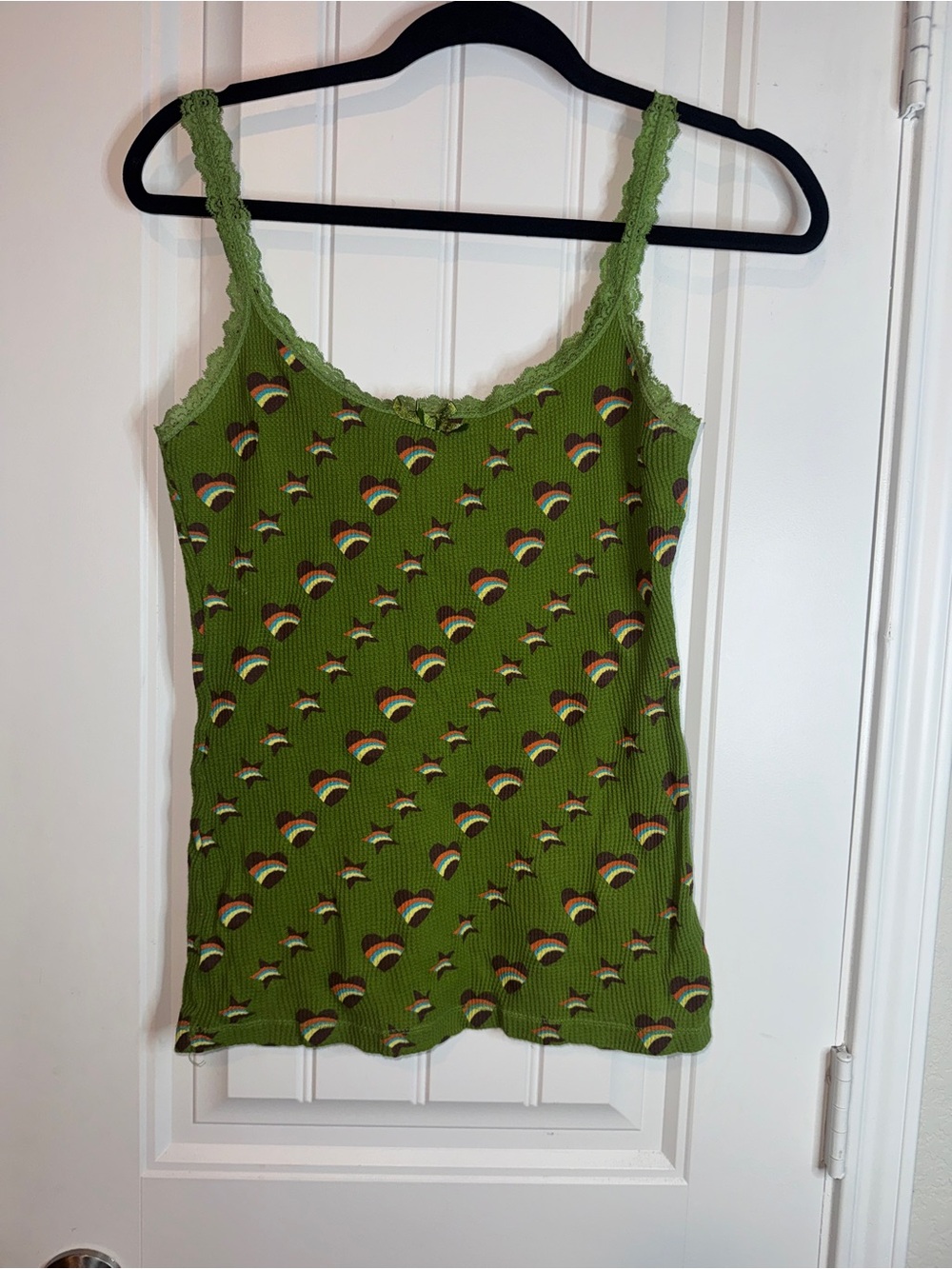 Y2K papaya layering Tank with Rainbow and Star and heart Motif size M artsy